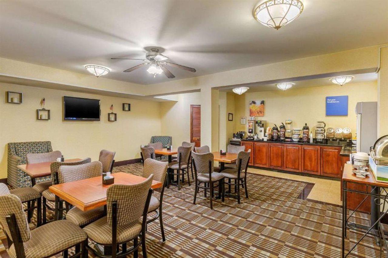 Comfort Inn Red Horse Фредерик Экстерьер фото