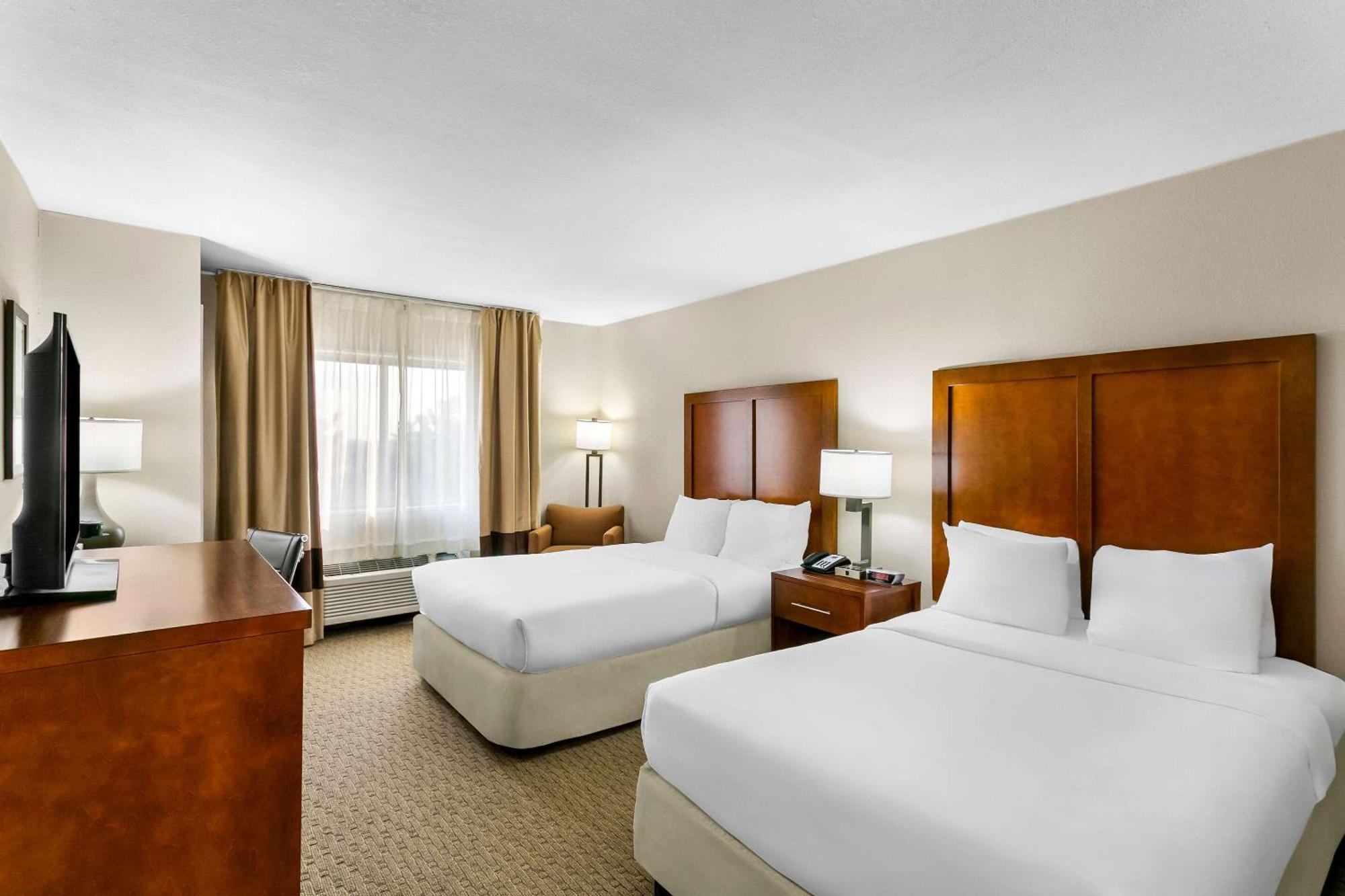 Comfort Inn Red Horse Фредерик Экстерьер фото