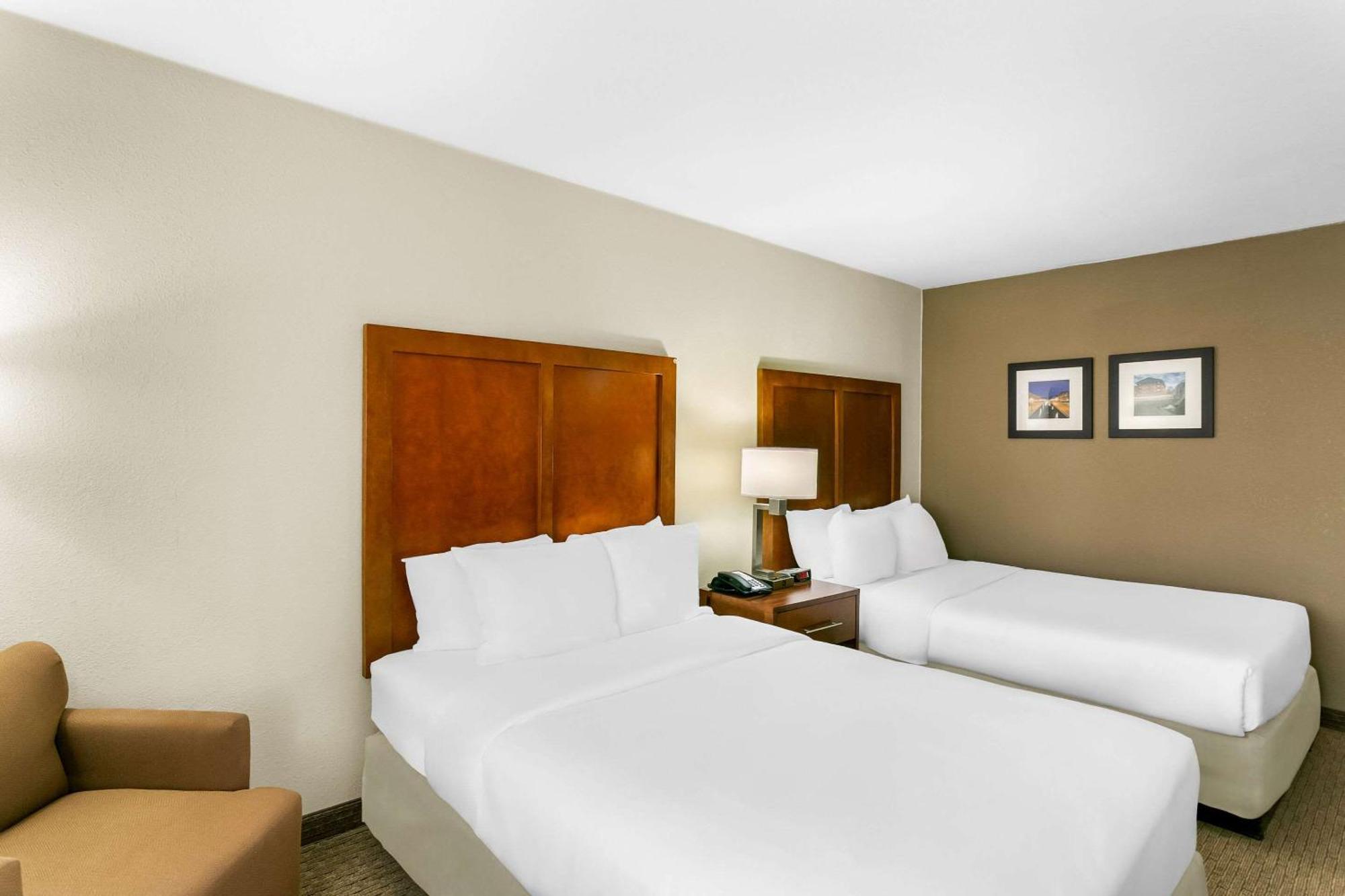 Comfort Inn Red Horse Фредерик Экстерьер фото